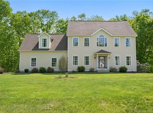 30 Cousins Rd, Colchester, CT 06415