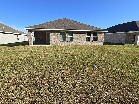 5th image of 14706 Dayton Cir