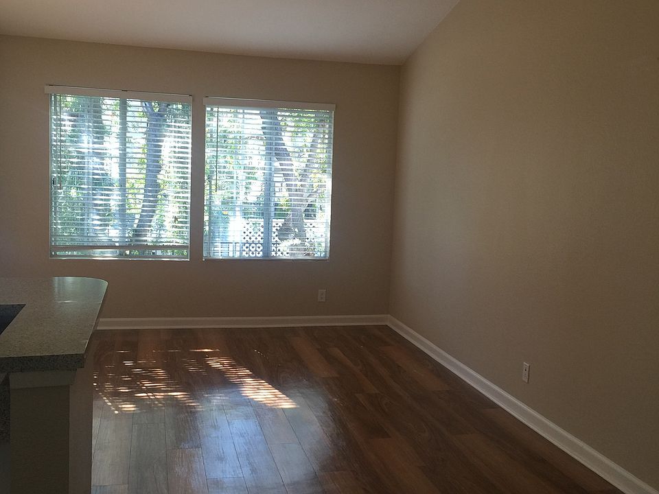 Vaulted Ceiling Master Bedroom