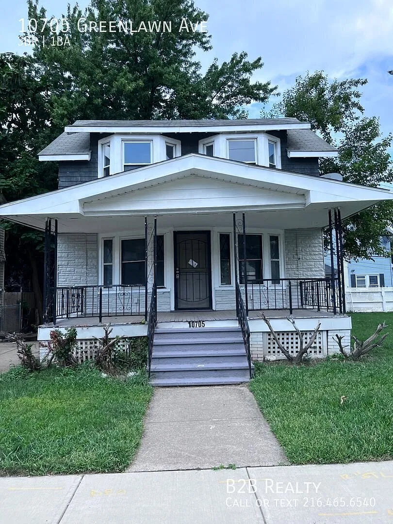 Charming 3-Bedroom Property in Prime Location — Photo 1