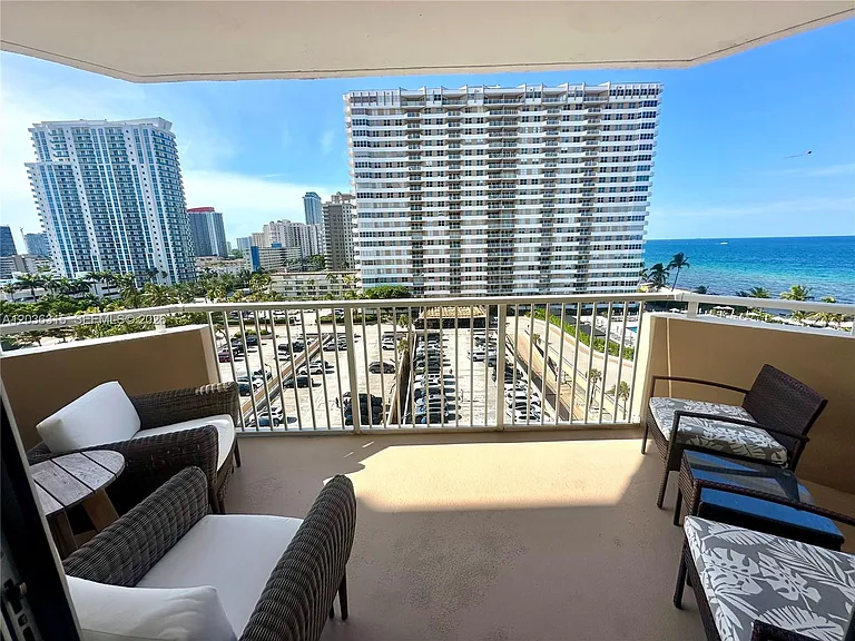 1980 S Ocean Dr #8D — Photo 35