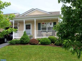 136 W Harmony Dr, Pottstown, PA 19464
