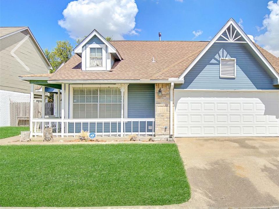 1st image of 12734 Ashford Knoll Dr