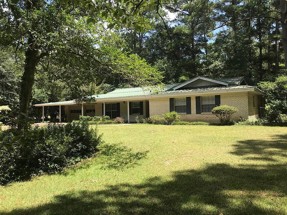 1st image of 10 Wayne Dr