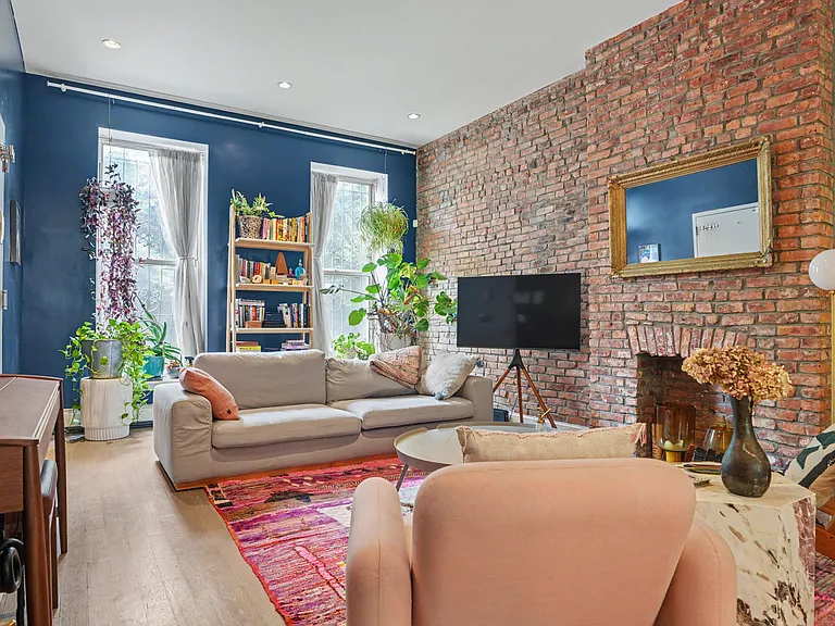 147 Stuyvesant Ave #1 — Photo 1
