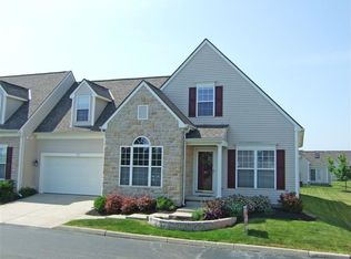 25 Fawn Meadow Ct, Powell, OH