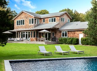 20 Schwenks Rd, Water Mill, NY 11976