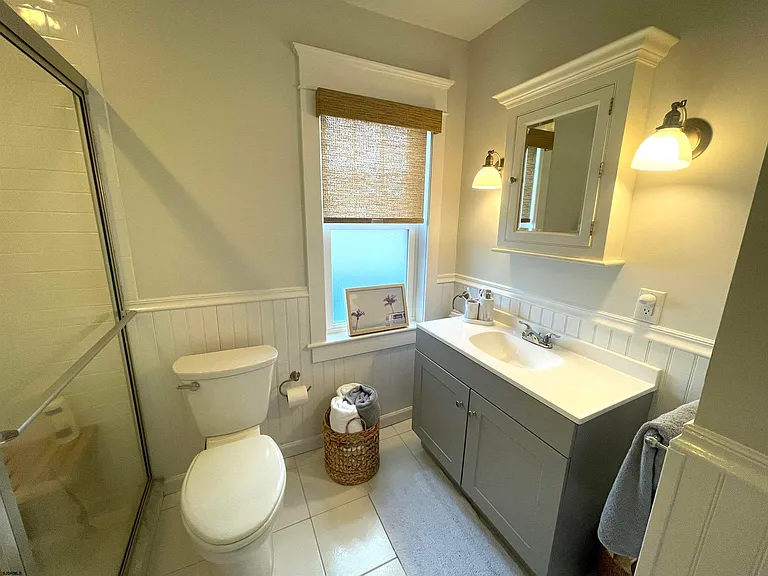 112 N Belmont Ave #WINTER — Photo 25