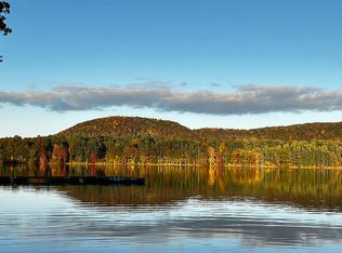 13 W Shore Pl, SALISBURY, CT 06068