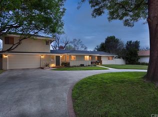 20407 Strathern St, Winnetka, CA 91306