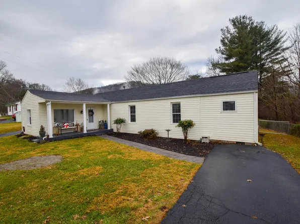 188 Mimosa St, Daleville, VA 24083