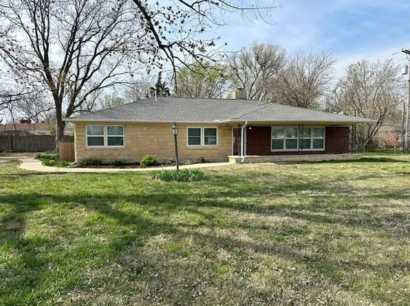 4655 S Hydraulic St, Wichita, KS 67216