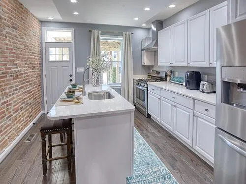 324 S Macon St — Photo 20