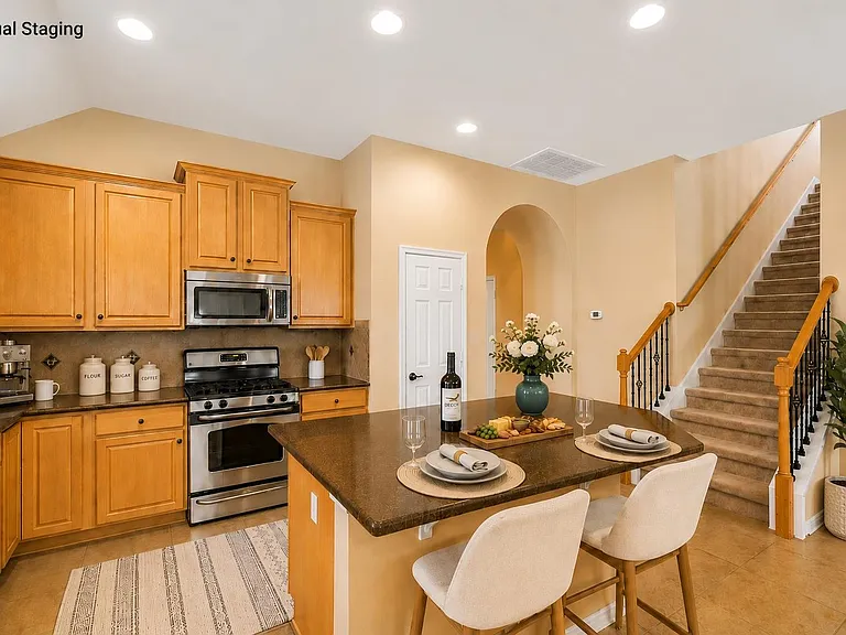 3501 Shellcastle Ln — Photo 5