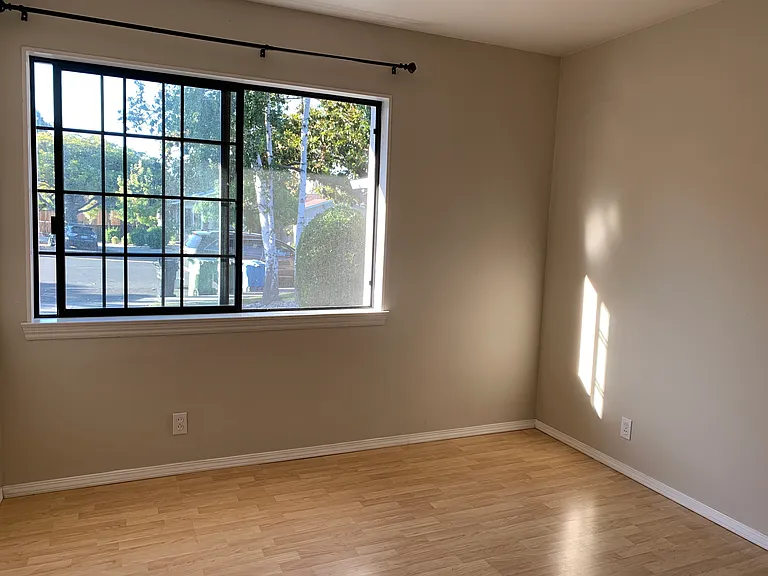 Bright and comfortable Bedroom 3