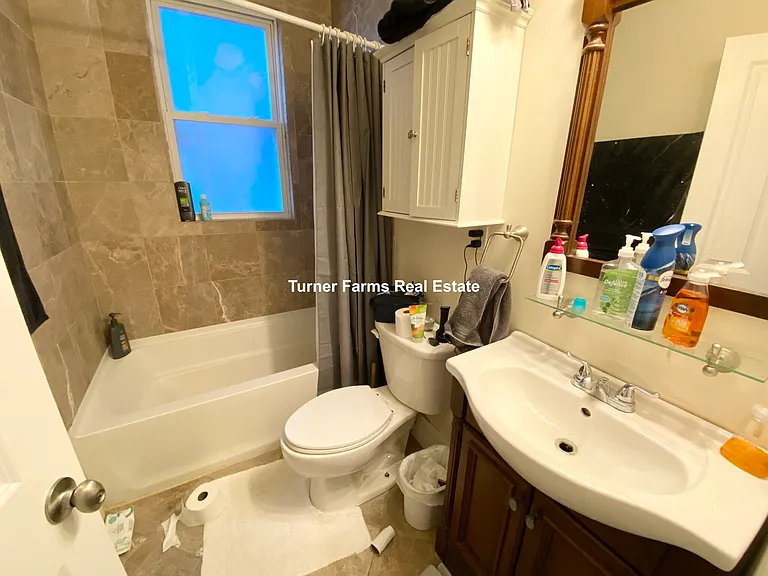 178 Hillside St — Photo 14