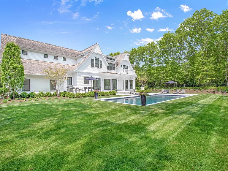 10 Spinnaker Way — Photo 4