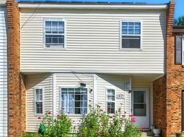 1027 Bryce Ln, Virginia Beach, VA 23464