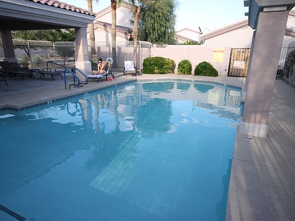 4th image of 8008 W Beck Ln