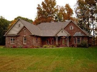940 S Cedar Trce, Martinsville, IN 46151
