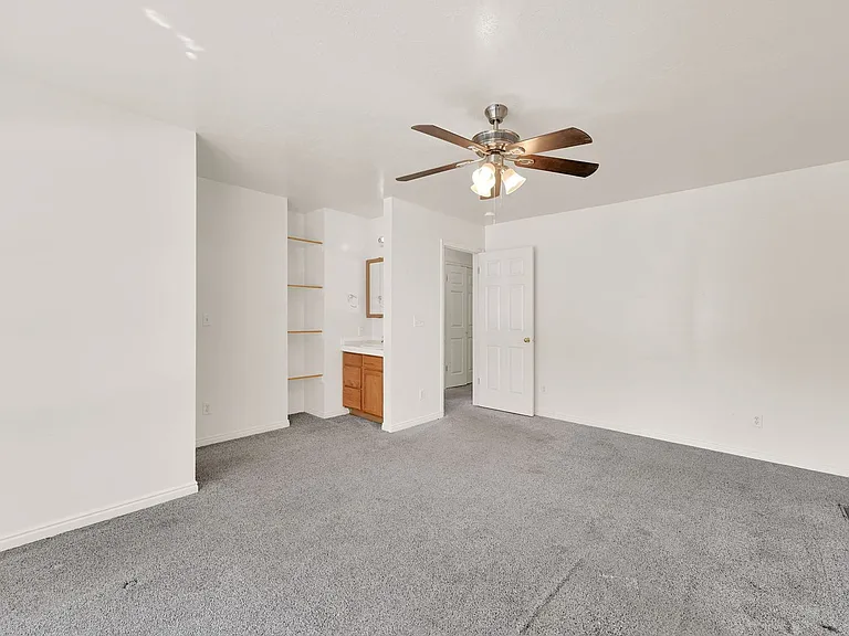 Shady Lane Apartments — Photo 49