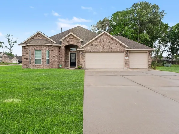 17 Road 6615, Dayton, TX 77535