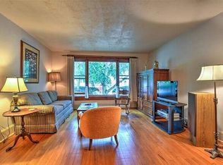 1216 Jenifer St, Madison, WI 53703