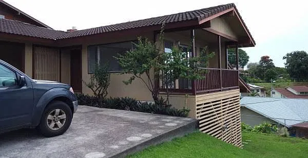 47-521 Hui Iwa St