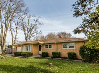 6N437 Maple Ave, Wood Dale, IL