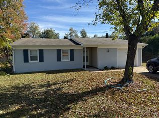 101 Cross Bow Ct, Fayetteville, NC 28314