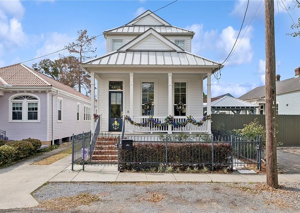 1st image of 1922 Cadiz St