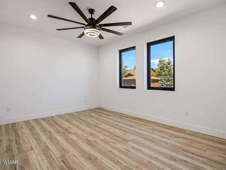 2765 W Villa Loop — Photo 21