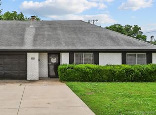 2518 E 51st St, Tulsa, OK 74105