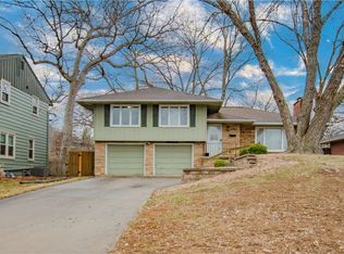 3625 Davisson Rd, Des Moines, IA 50310