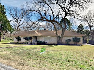 212 Jefferson Ave, Desoto, TX 75115