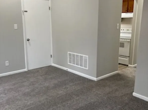 3707 SW 29th Terrace, 3707 SW 29th Ter #1, Topeka, KS 66614