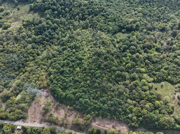 2819 Yell Rd, Lewisburg, TN 37091