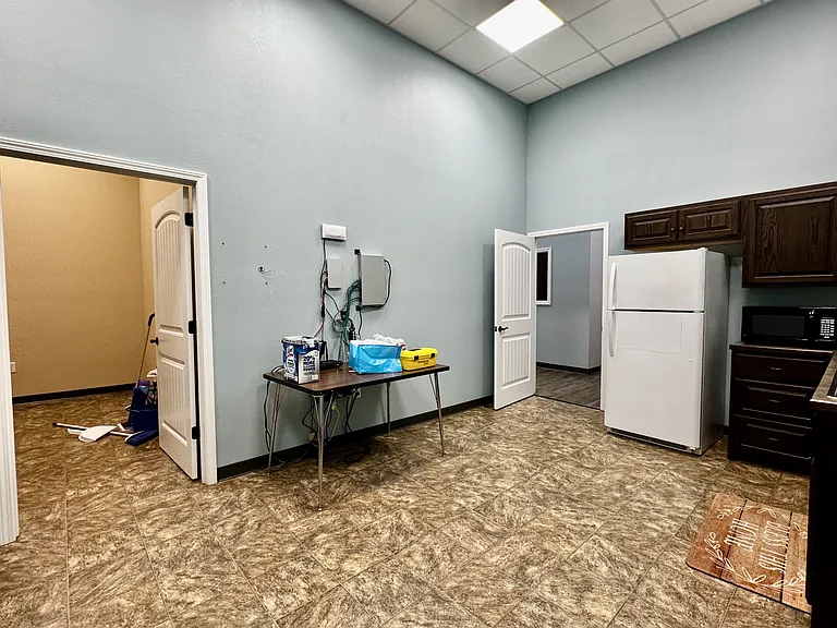 266 S Jefferson Ave #B — Photo 8