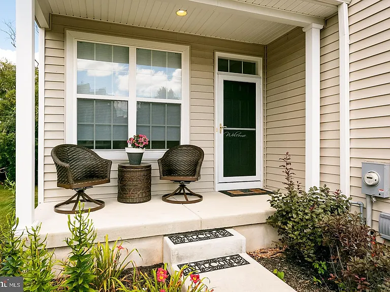 15 Overlook Dr — Photo 4