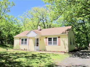 101 Ludlam Rd, Monroe, NY 10950