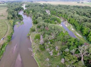 11 Xxx Hwy, Wood River, NE 68883