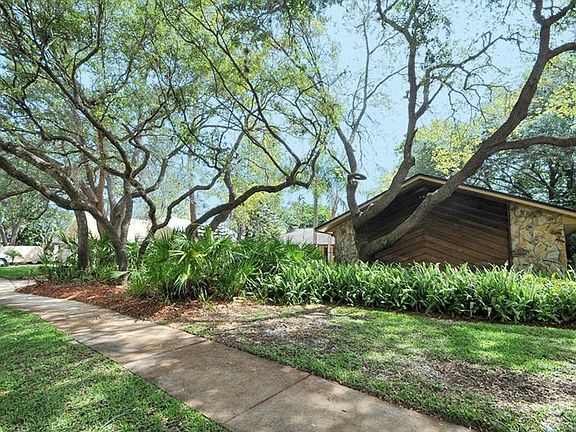 2nd image of 2549 Sweetgum Way W