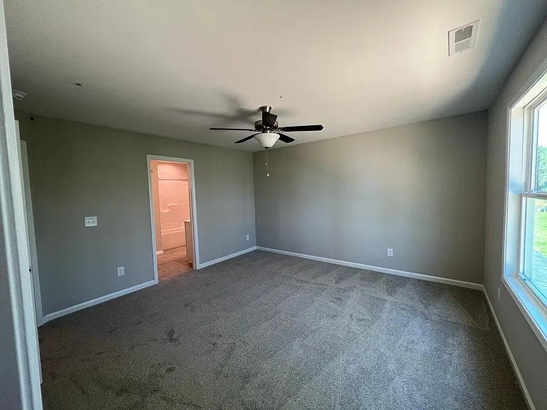 713 Hadstock Path — Photo 12