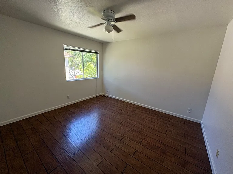 7478 Santa Ysabel Ave #E — Photo 7