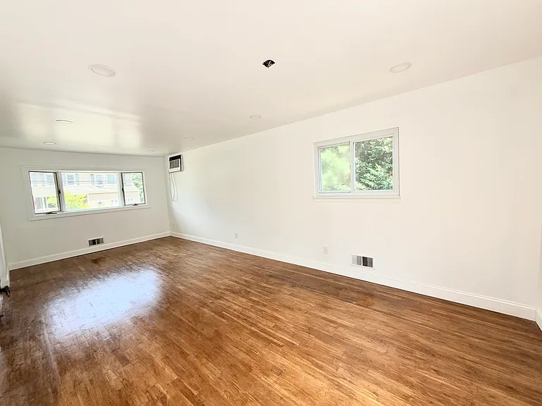 Forest Ave — Photo 10