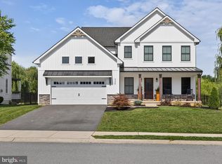 335 Royal Hunt Way, Lititz, PA 17543