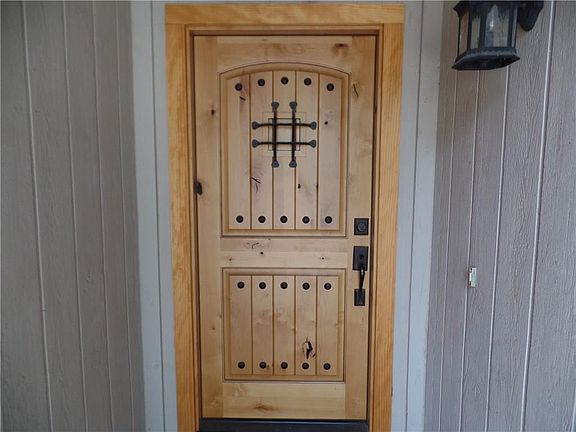 2nd image of 912 Havenbrook Dr
