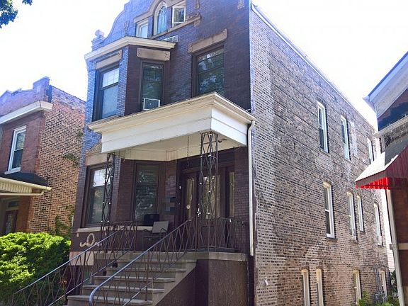 3rd image of 2110 S Central Ave