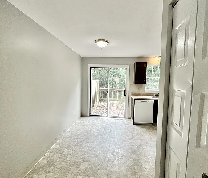 452 Tanglewood Ln — Photo 44