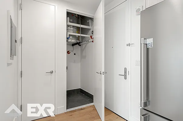 Rented by The KCI Group | media 4